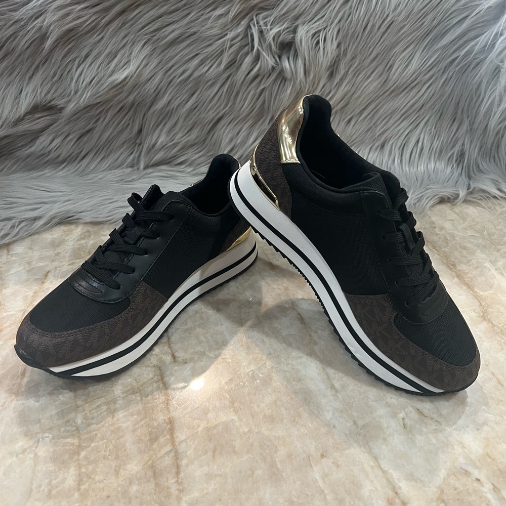 Michael Kors Women's Monique Trainer Lace-up Sneakers - Brown Logo - Picture 5 of 8